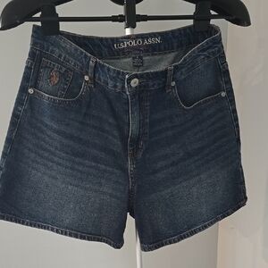 U.S Polo Assn Woman's Demmin Shorts Dark Wash Size 4